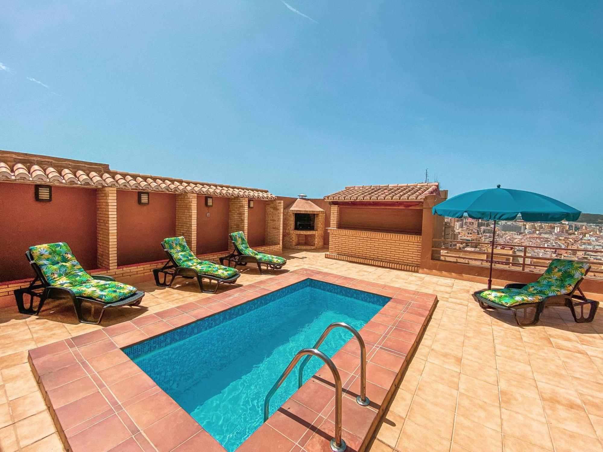 Nuevo Atico Con Piscina Privada Y Vistas Al Mar Apartment Fuengirola Exterior photo