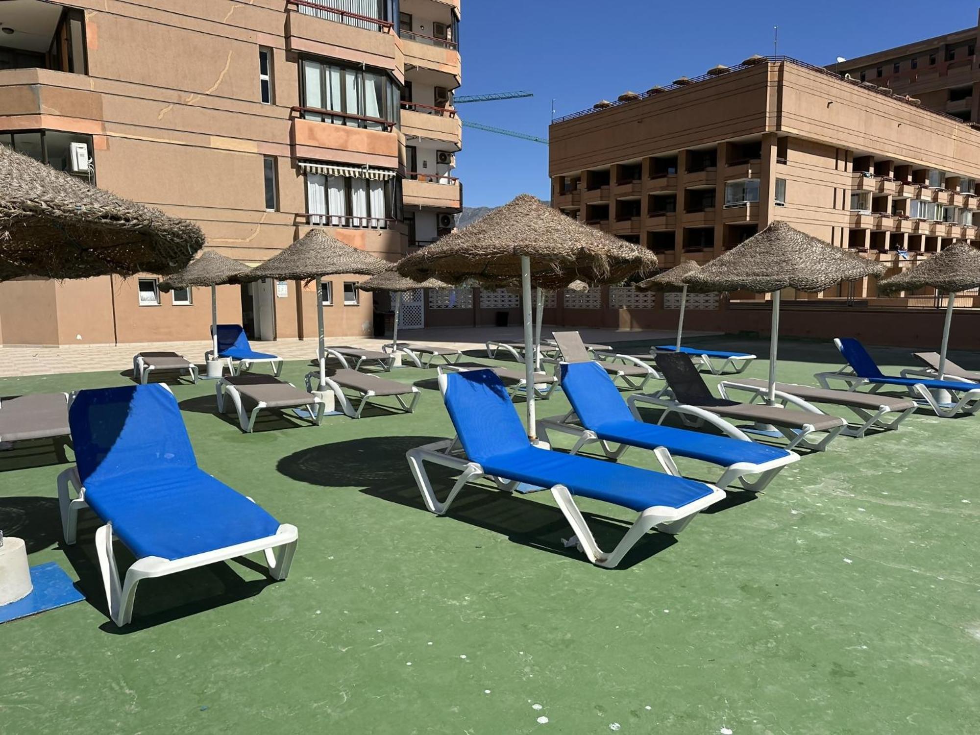 Nuevo Atico Con Piscina Privada Y Vistas Al Mar Apartment Fuengirola Exterior photo